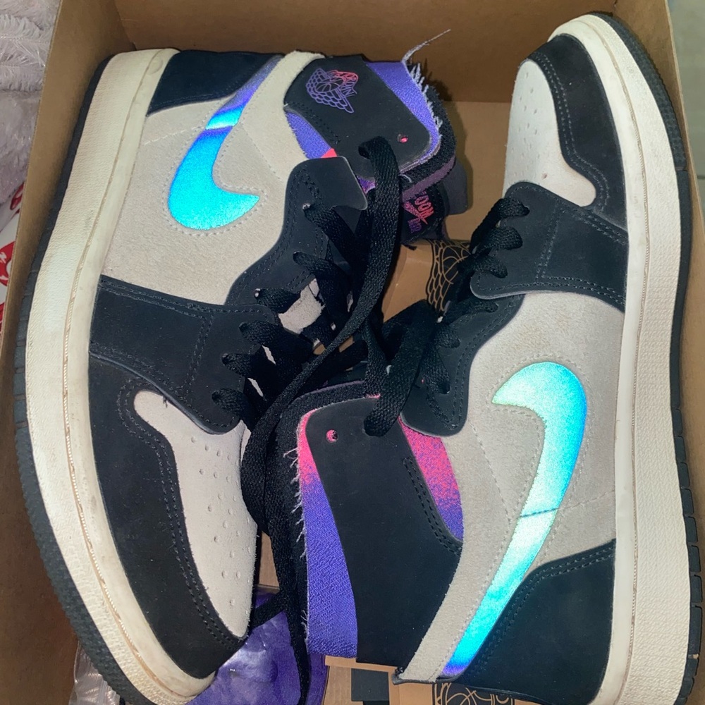 Nike Brown Kraft Shoe Box with Black Logo reflective suade